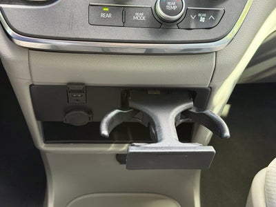 2018 Toyota Sienna LE 8 Passenger - CLEAN CARFAX