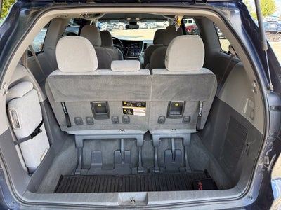 2018 Toyota Sienna LE 8 Passenger - CLEAN CARFAX