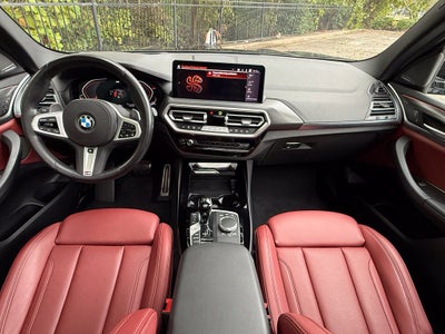 2024 BMW X3 xDrive30i - AWD / PANORAMIC SUNROOF / CLEAN CARFAX