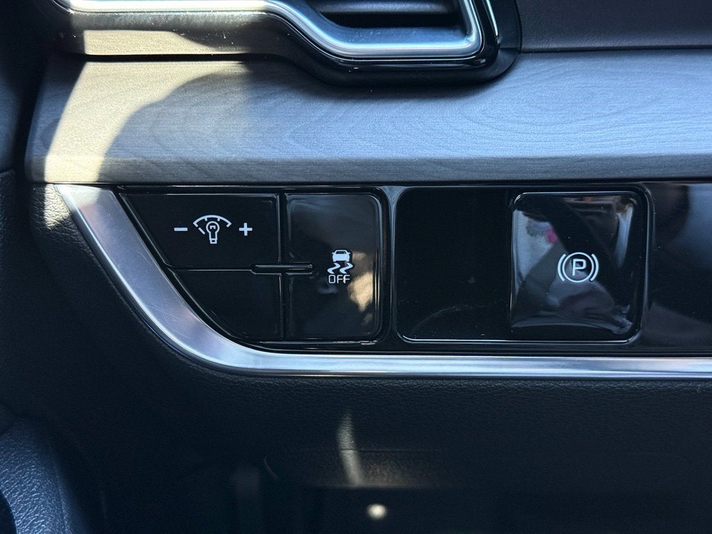 2025 Kia Sportage X-Line - AWD / CARFAX ONE OWNER
