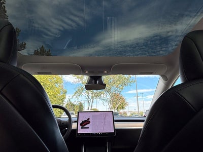 2020 Tesla Model Y Long Range - AWD / CLEAN CARFAX / ONE OWNER