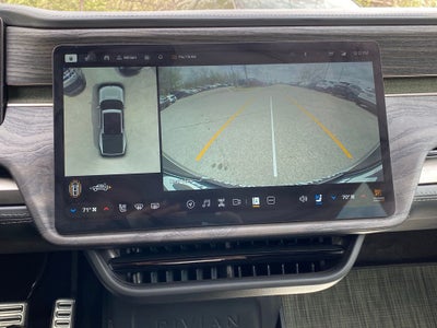 2022 Rivian R1T Adventure