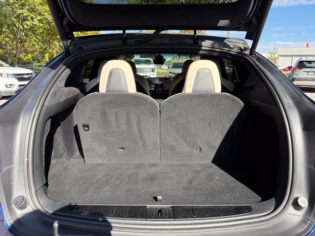 2022 Tesla Model X Base - AWD / 3RD ROW / CLEAN CARFAX