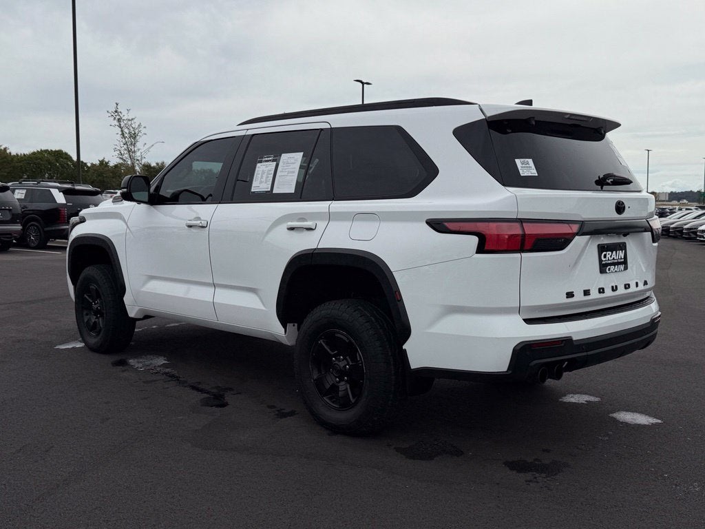 2024 Toyota Sequoia TRD Pro - 4WD / PANORAMIC SUNROOF / CLEAN CARFAX