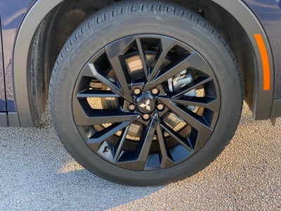2022 Mitsubishi Outlander SE LOW MILES