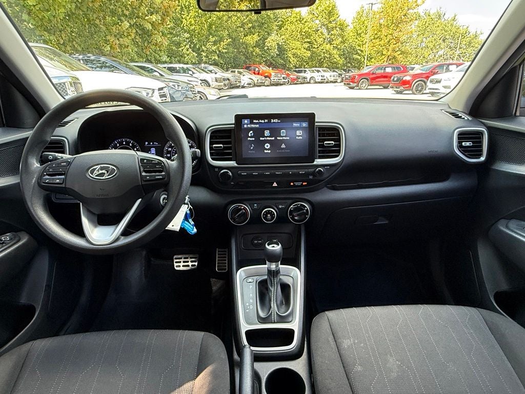 2020 Hyundai Venue SE