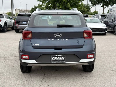 2023 Hyundai Venue Limited ONE OWNER CLEAN CARFAX