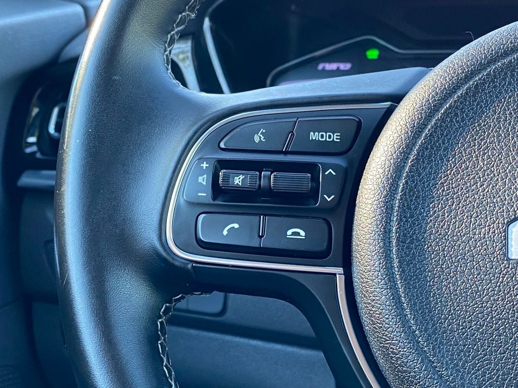 2022 Kia Niro LXS