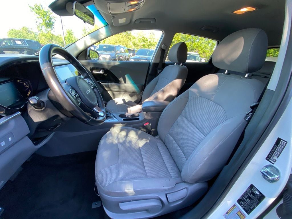 2022 Kia Niro LXS