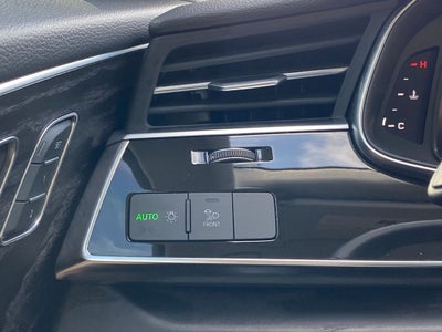 2022 Audi Q8 55 Premium Plus quattro