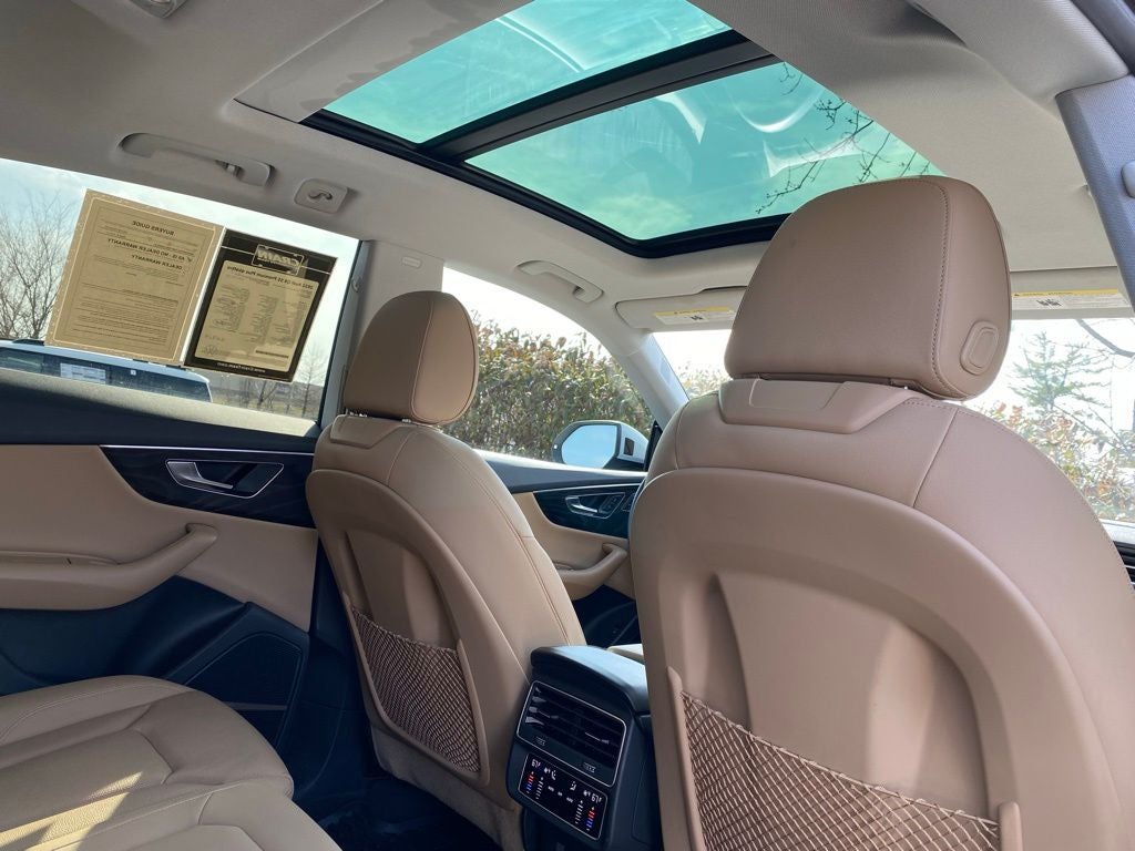 2022 Audi Q8 55 Premium Plus quattro