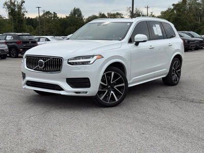 2022 Volvo XC90 T6 Momentum - AWD / PANORAMIC SUNROOF / ONE OWNER