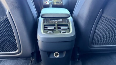 2018 Volvo XC90 T6 Momentum