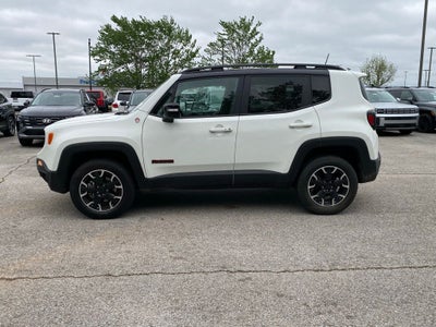 2023 Jeep Renegade Trailhawk