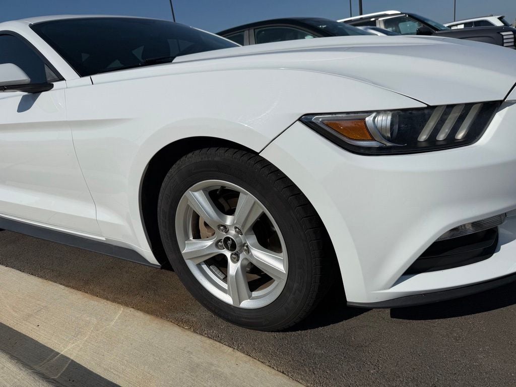 2017 Ford Mustang V6