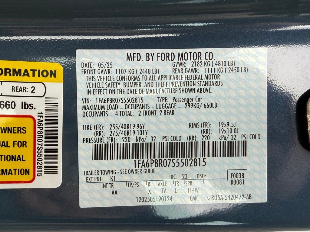 2025 Ford Mustang Dark Horse EQUIPMENT GROUP 700A