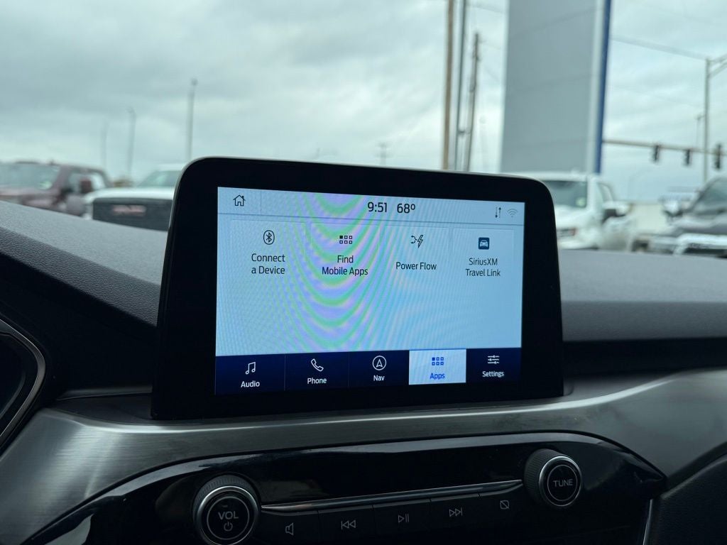 2021 Ford Escape Hybrid Titanium