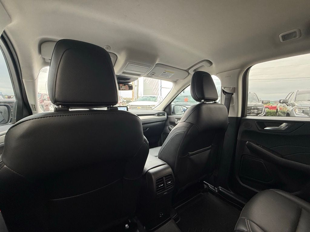 2021 Ford Escape Hybrid Titanium