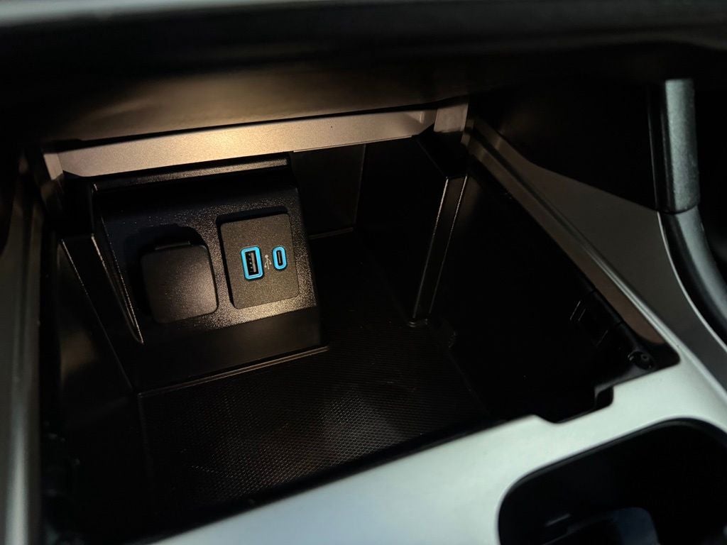 2020 Ford Explorer Base