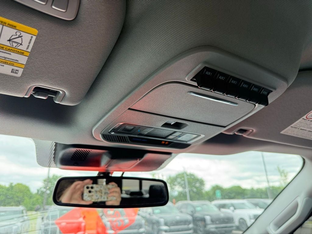 2023 Ford F-350SD Lariat Ultimate Pkg-Clean Carfax