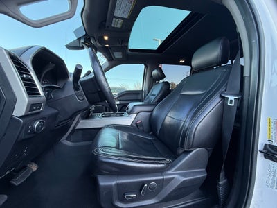 2018 Ford F-350SD Lariat Hard loaded!!