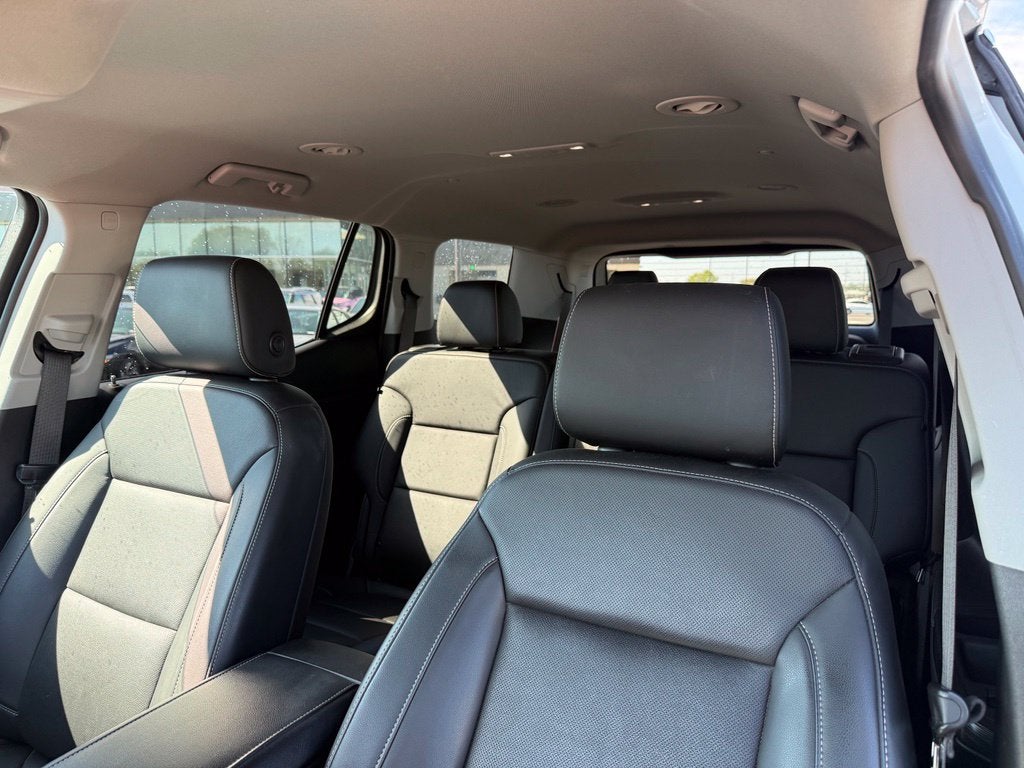 2021 GMC Acadia SLT