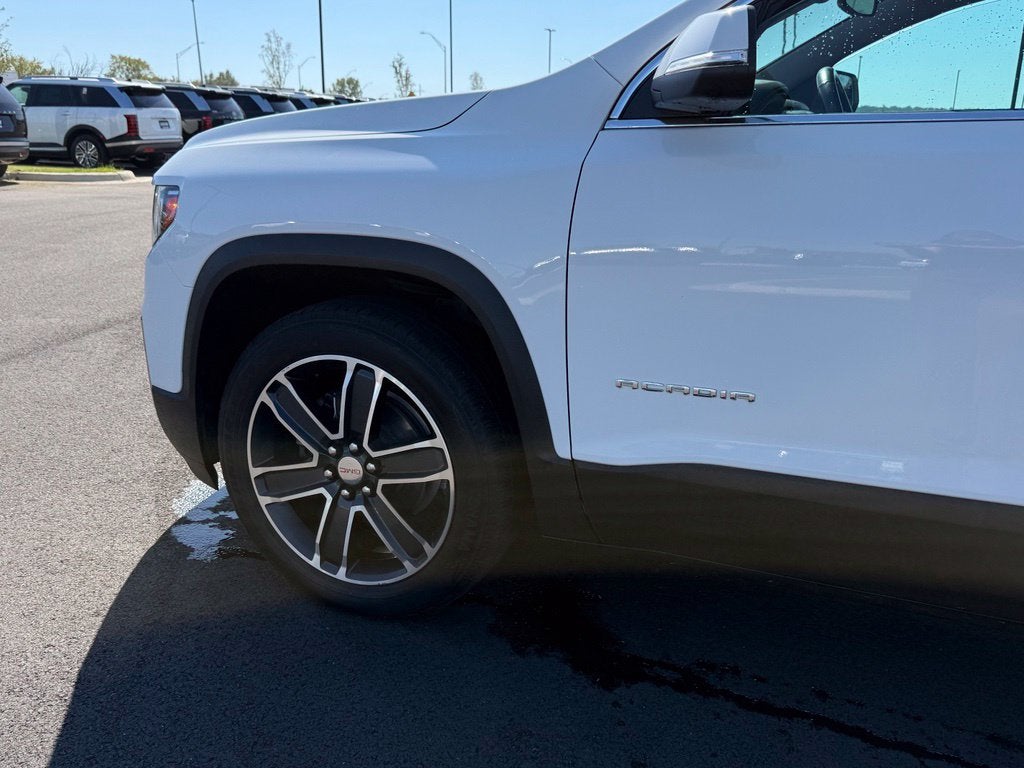 2021 GMC Acadia SLT