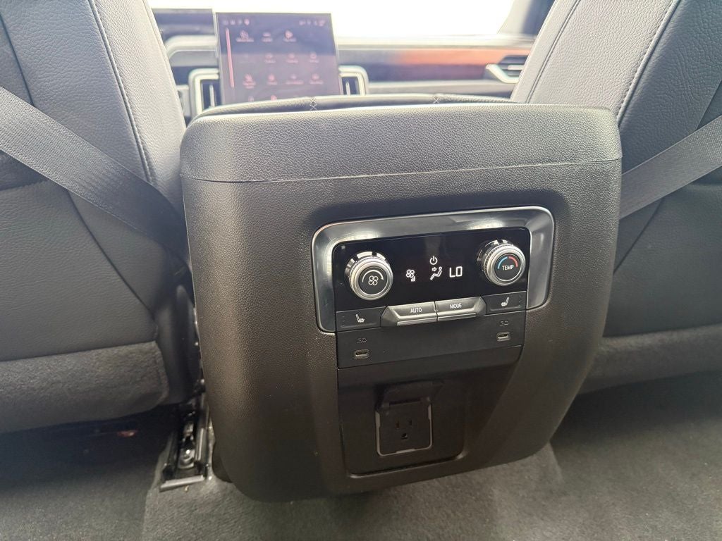 2026 GMC Yukon Denali SUNROOF,STEP PACKAGE