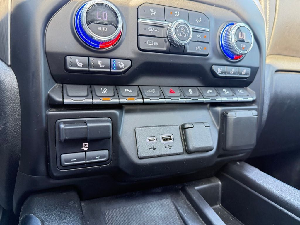 2023 GMC Sierra 2500HD Denali