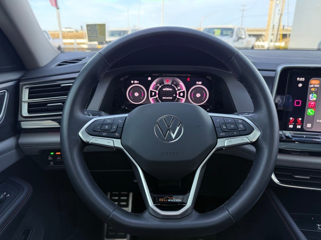 2024 Volkswagen Atlas 2.0T Peak Edition SE w/Technology lifted, wheels, tires