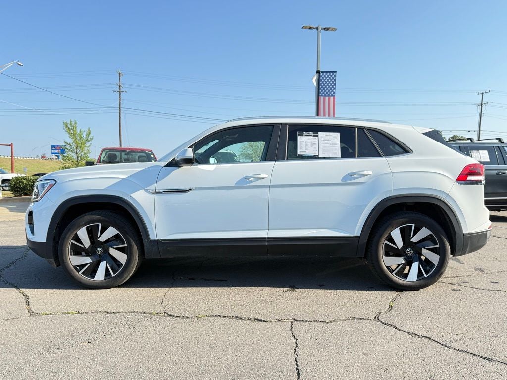 2025 Volkswagen Atlas Cross Sport 2.0T SE w/Technology