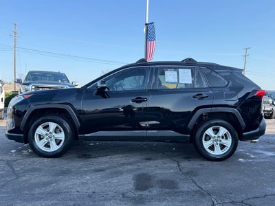 2020 Toyota RAV4 XLE