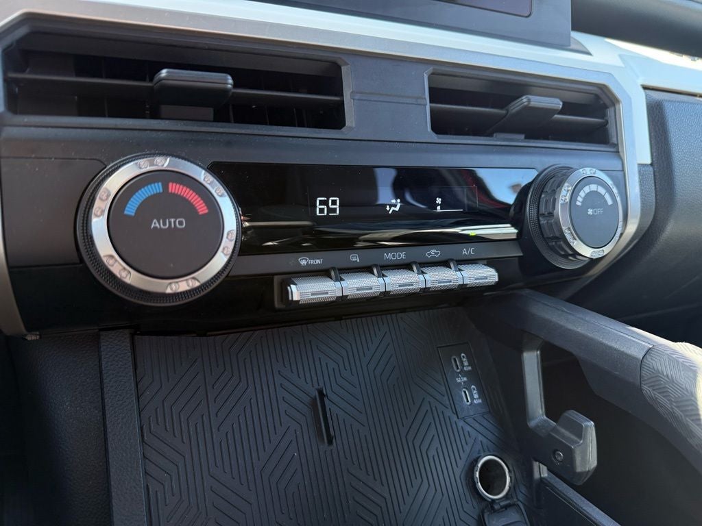 2024 Toyota Tacoma TRD Off-Road