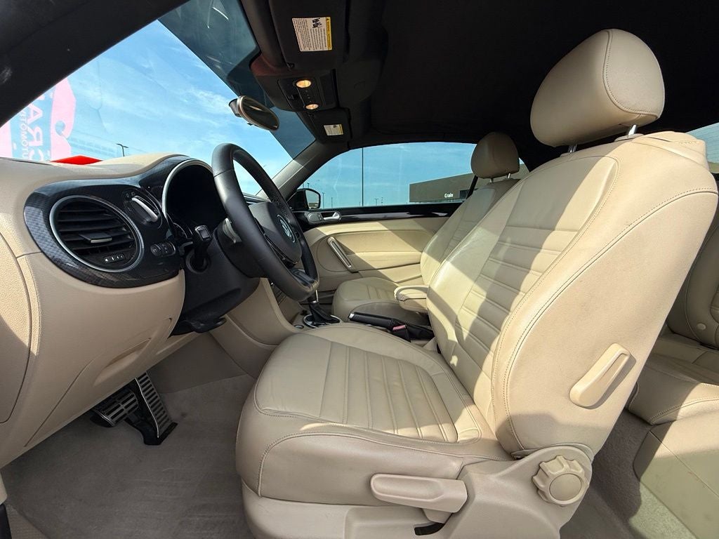 2013 Volkswagen Beetle 2.0 TSi