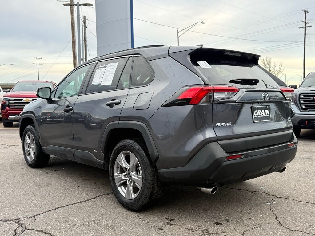 2025 Toyota RAV4 Hybrid XLE