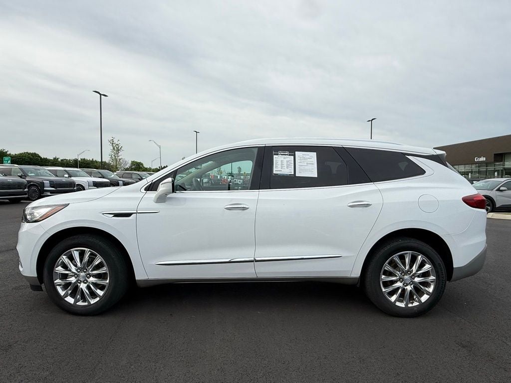 2021 Buick Enclave Essence