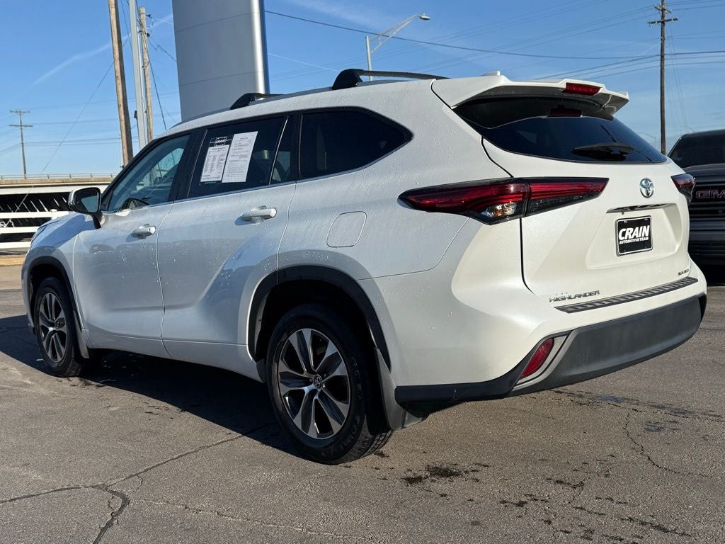 2023 Toyota Highlander XLE