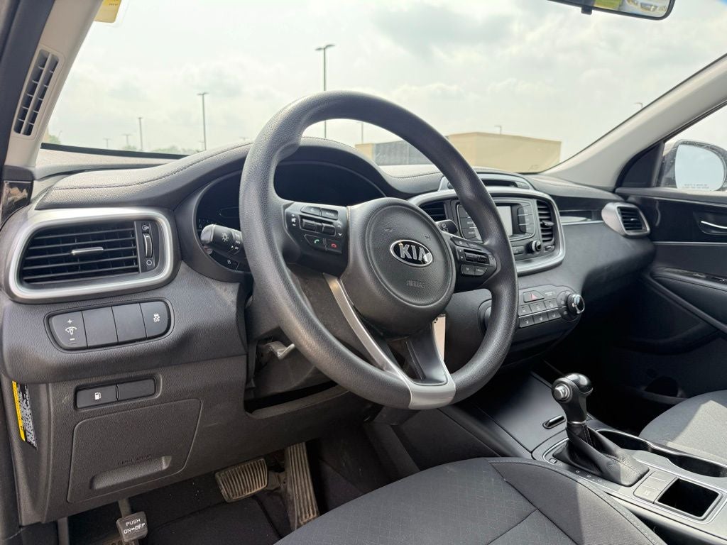 2016 Kia Sorento L