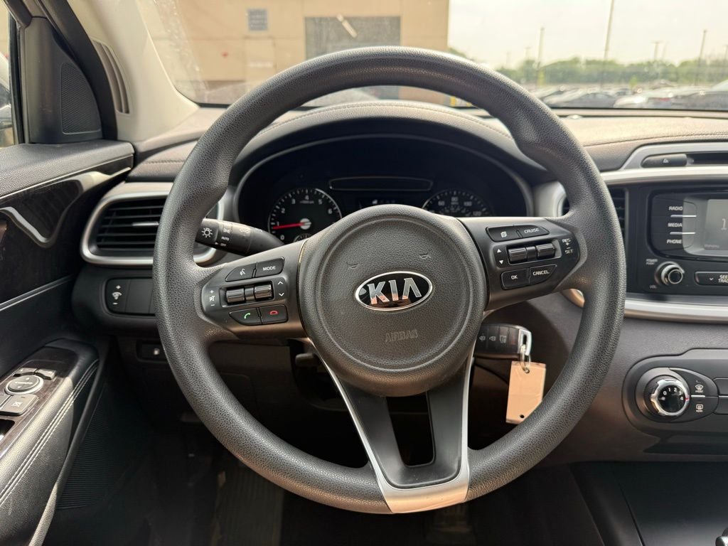 2016 Kia Sorento L