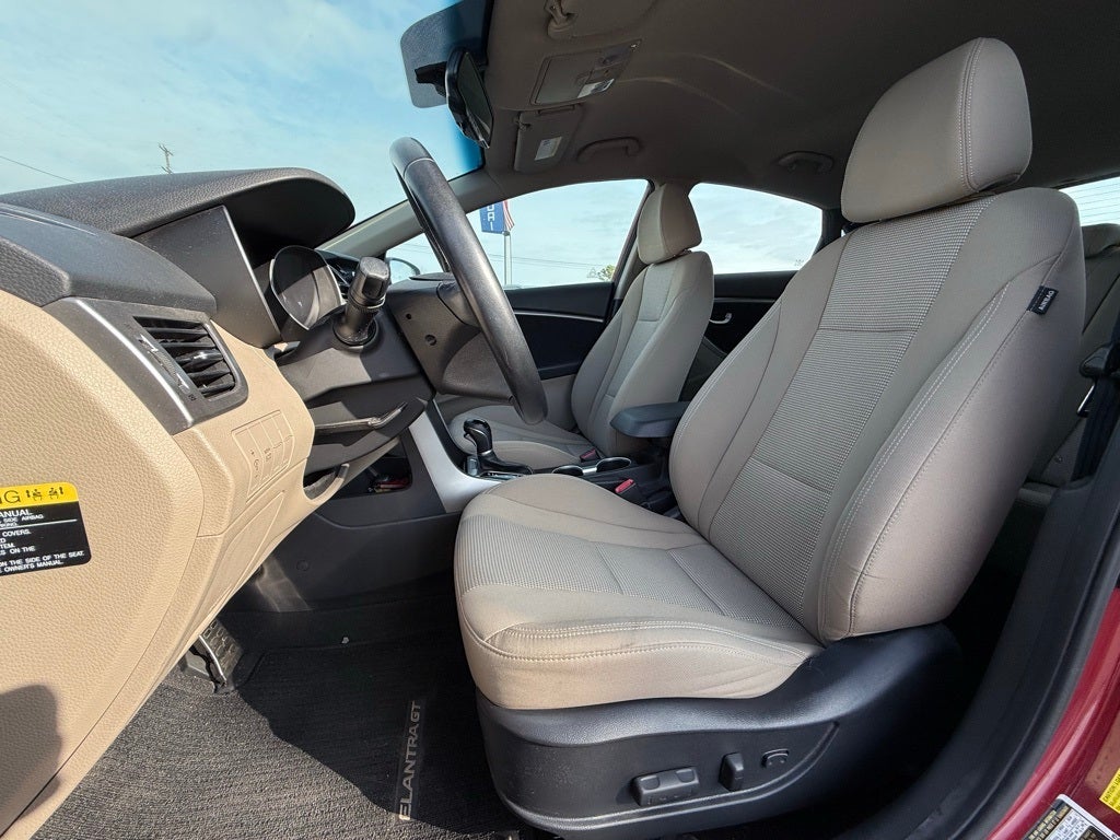 2016 Hyundai Elantra GT Base