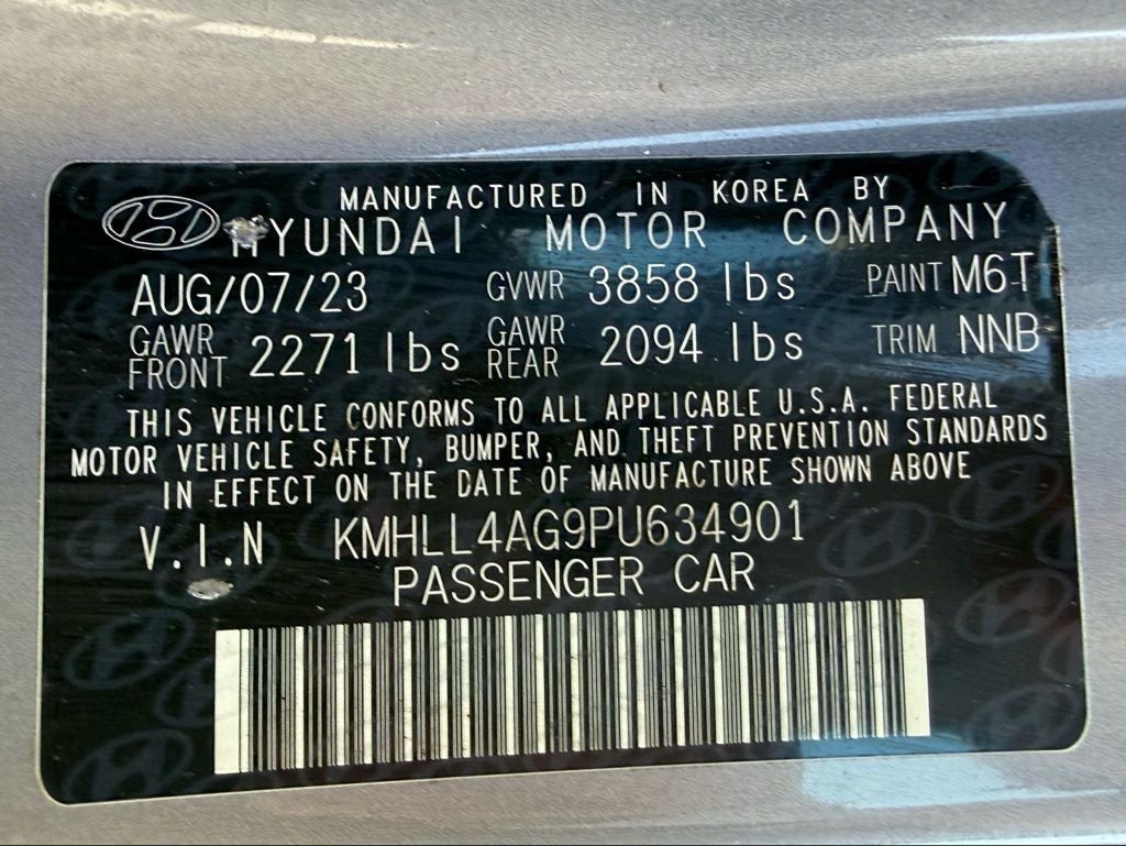 2023 Hyundai Elantra SE