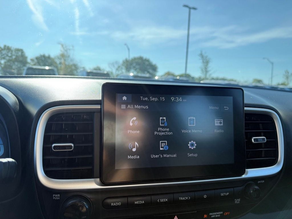 2023 Hyundai Venue SE