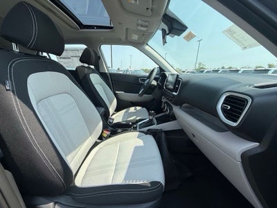 2025 Hyundai Venue SEL CPO ELIGIBLE