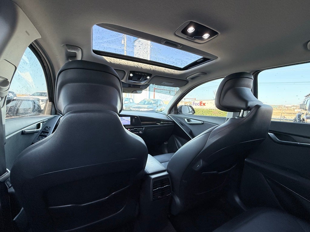 2024 Kia Niro SX Touring