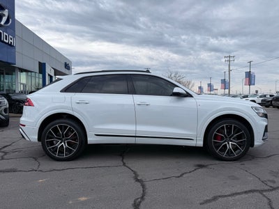 2020 Audi Q8 55 Premium Plus quattro