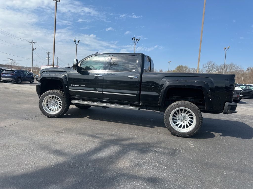 2018 GMC Sierra 2500HD Denali
