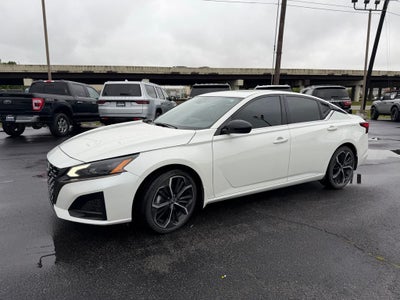 2023 Nissan Altima 2.5 SR