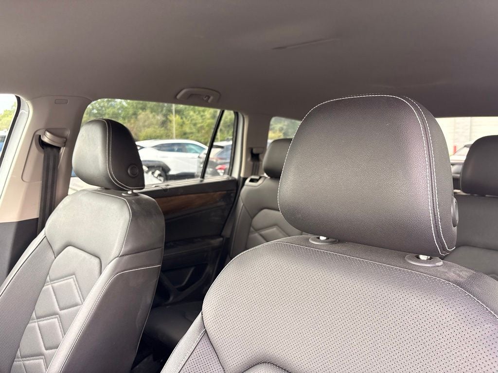 2025 Volkswagen Atlas 2.0T SE w/Technology