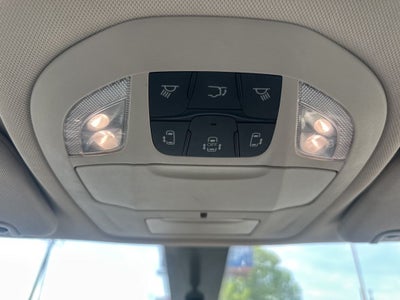 2022 Chrysler Voyager LX 1-Owner / Power Liftgate / Apple CarPlay/Android A