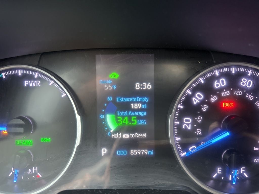 2022 Toyota RAV4 Hybrid XLE